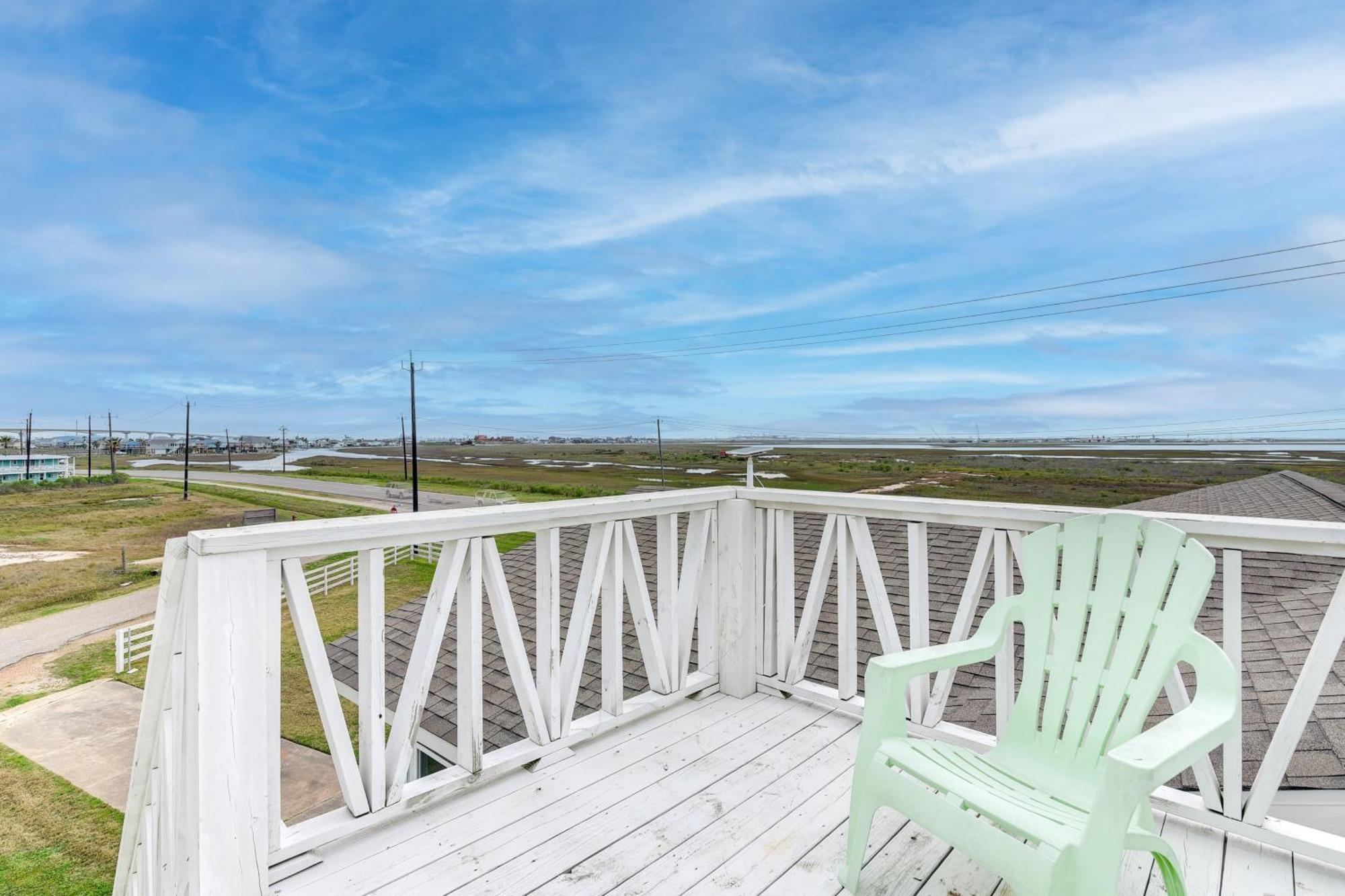 Modern Freeport Home Short Walk To Surfside Beach Dış mekan fotoğraf